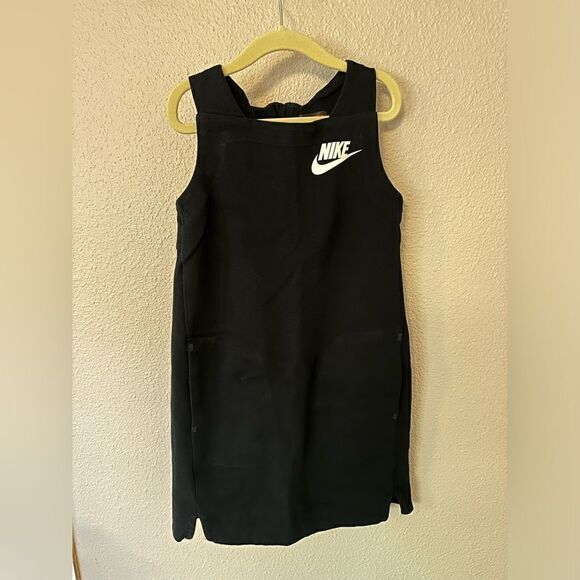 Girls Nike Dress black Sz Small - Picture 1 of 7